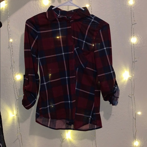 Button-up - Picture 1 of 1